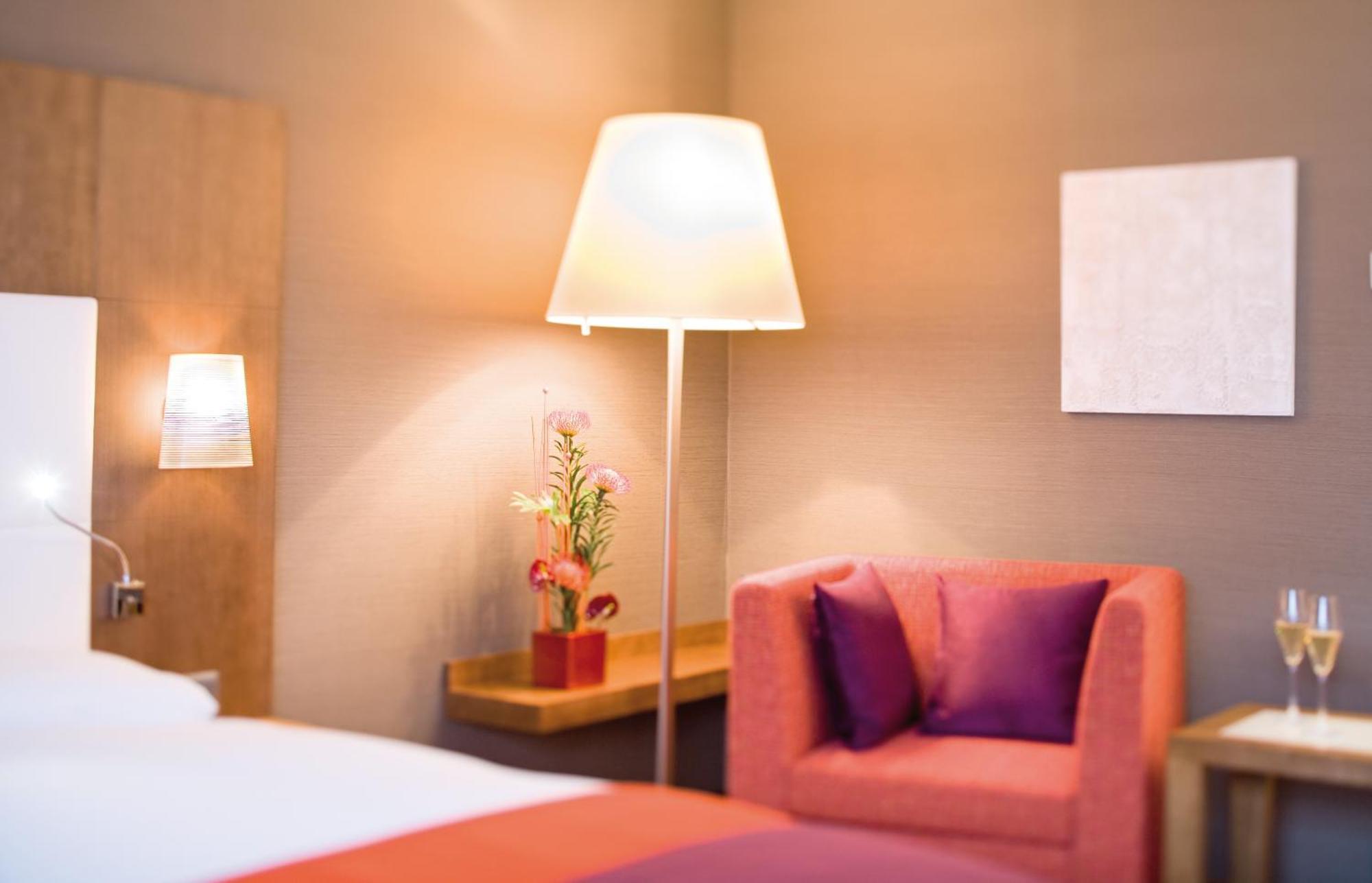 One-Bedroom Suite,1341052430:JPEG